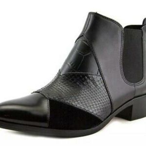 Condition: Good Used| Size 8.5 | COACH Women's Suffolk Patchwork Booties